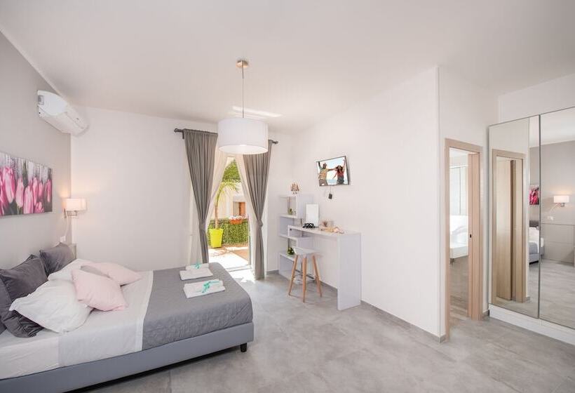 اتاق سوپریور با چشم‌انداز شهر, Roof Garden