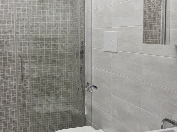 اتاق سوپریور با چشم‌انداز شهر, Roof Garden