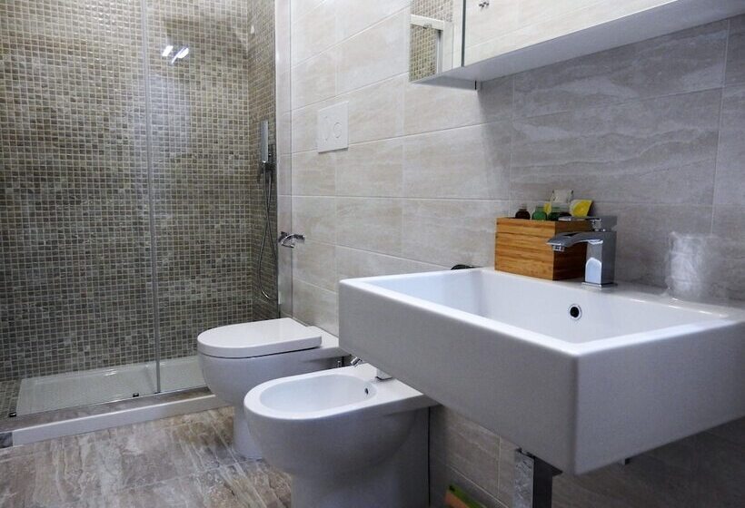 اتاق سوپریور با چشم‌انداز شهر, Roof Garden