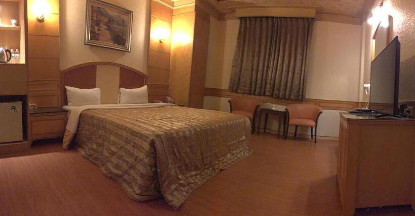 اتاق کلاس بیزنس, Changsing Business Motel