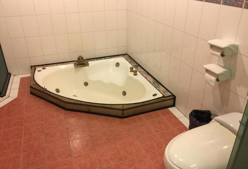 اتاق لوکس, Changsing Business Motel
