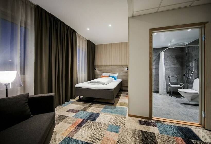 غرفة قياسية فردية, Arenahotellet I Uppsala