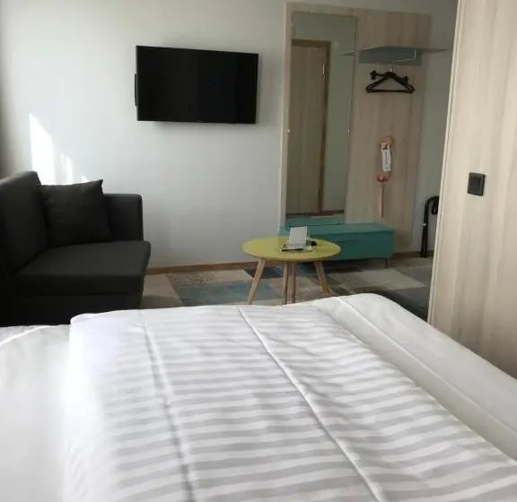 Standard-invahuone, Arenahotellet I Uppsala