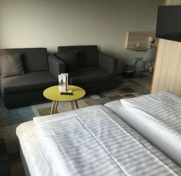 غرفة قياسية رباعية, Arenahotellet I Uppsala
