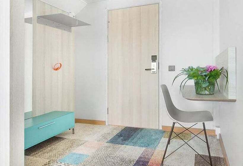 غرفة قياسية لذوى الاحتياجات الخاصة, Arenahotellet I Uppsala