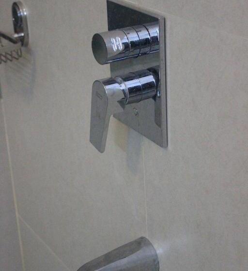 Habitació Deluxe, Atelier Kandy