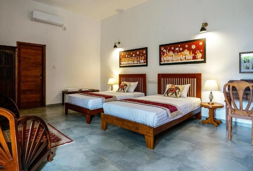 Suite Executiva, Atelier Kandy