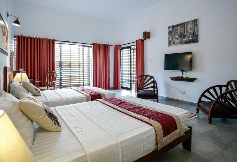 Habitació Superior, Atelier Kandy