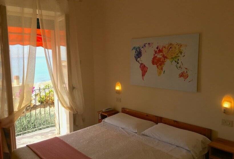 海景标准间带阳台, Marconi