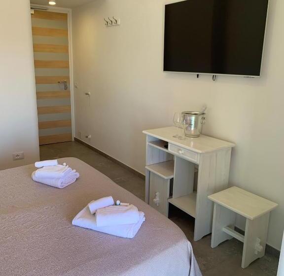 海景标准间带阳台, Marconi