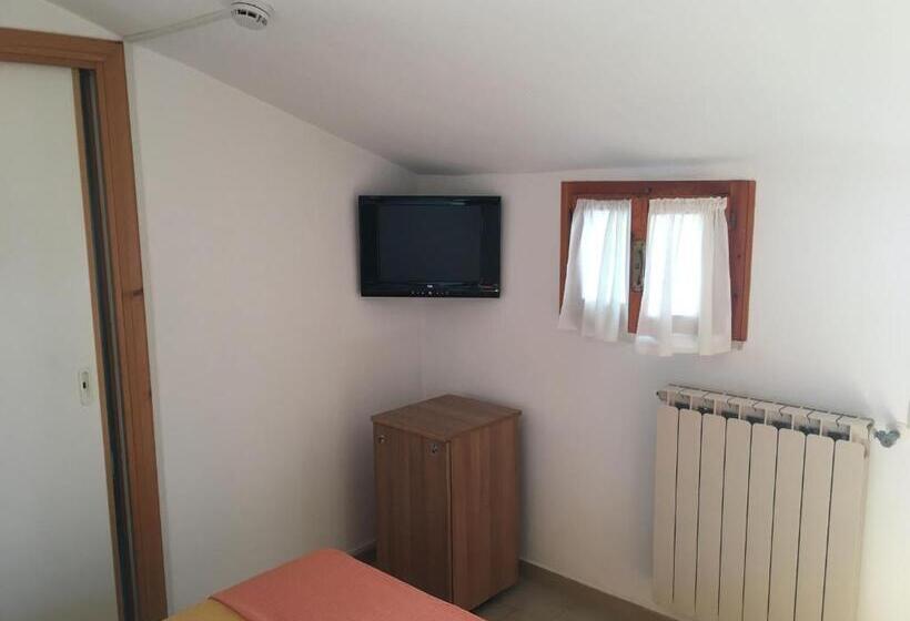 四人标准间, Marconi