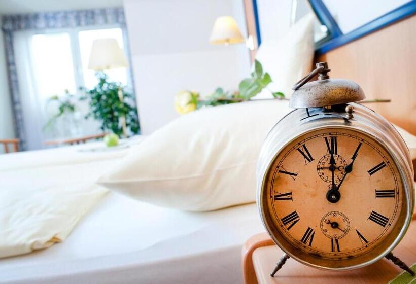 标准间, Restaurant Osterbauer