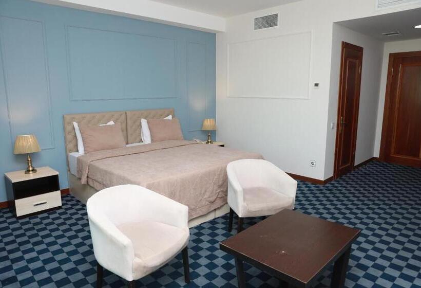 اتاق لوکس با بالکن و چشمانداز دریا, Sea Pearl