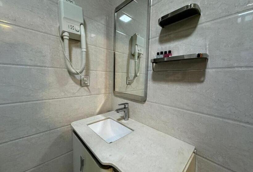 اتاق لوکس با بالکن و چشمانداز دریا, Sea Pearl