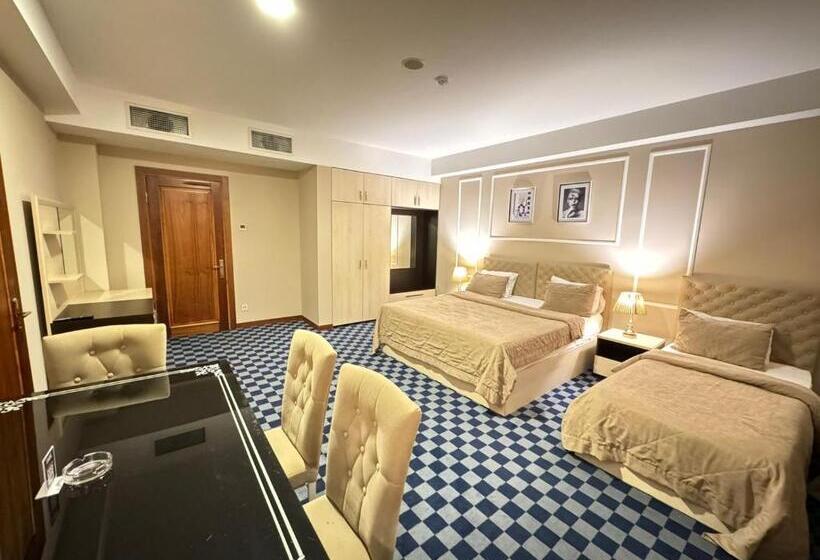 Deluxe Suite Sea View, Sea Pearl