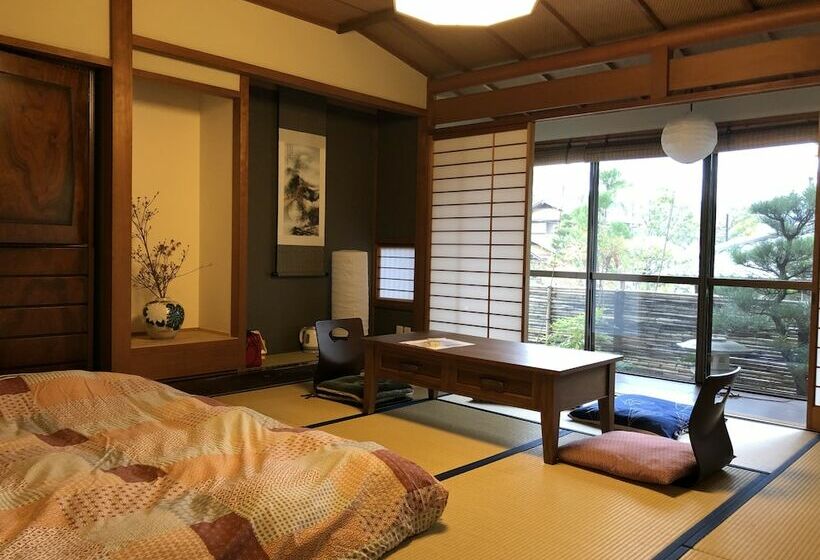 Quarto Clássico, Kinkaku