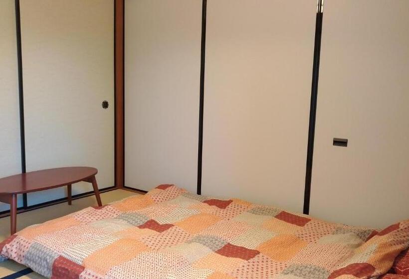 Quarto Clássico, Kinkaku