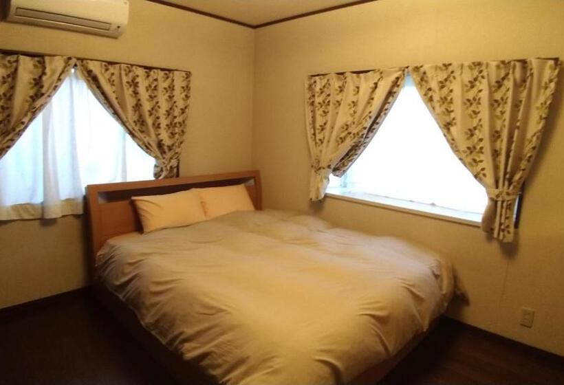 Quarto Superior, Kinkaku