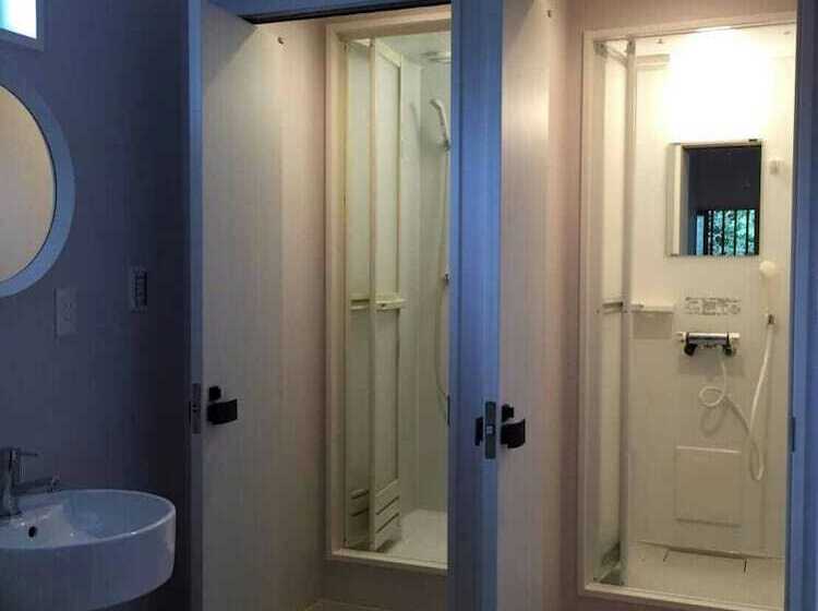 Quarto Estandar Vista Montanha, Kinkaku