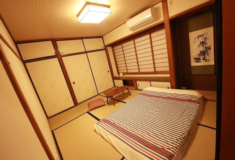 Quarto Clássico, Kinkaku