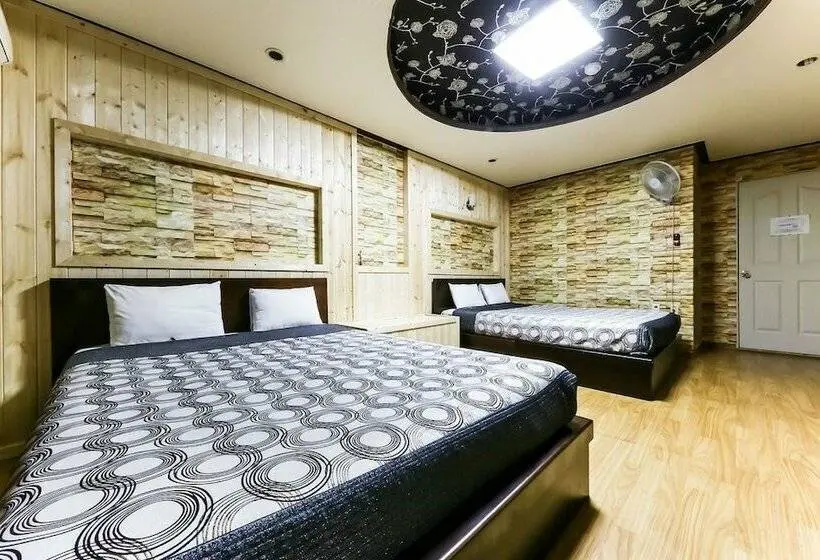 Deluxe-huone, Venus Motel&pension