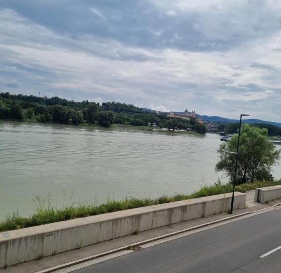 غرفة قياسية, Gasthof Weidenauer  Gabi S Café