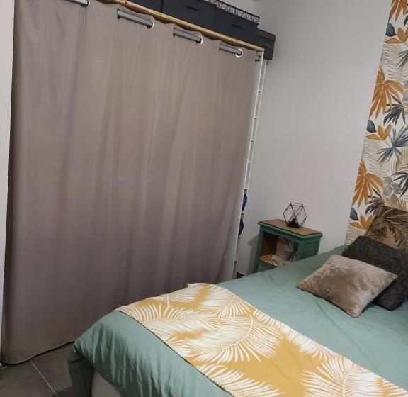 Standardzimmer, Le Qg Chez Flo Et David