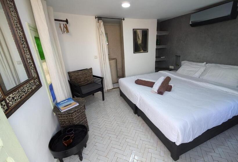 اتاق استاندارد با تراس, Riad Royal