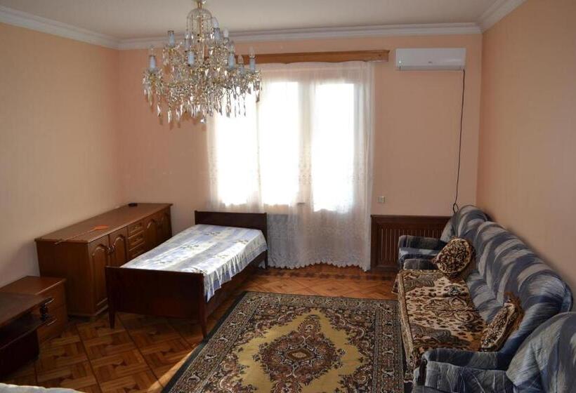 اتاق لوکس با چشمانداز دریا, Beach Front Seaside