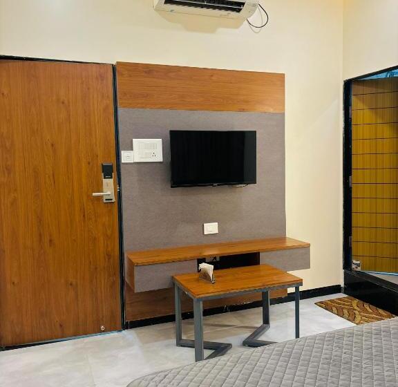 标准间, Legend S Aurangabad