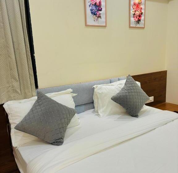 标准间, Legend S Aurangabad