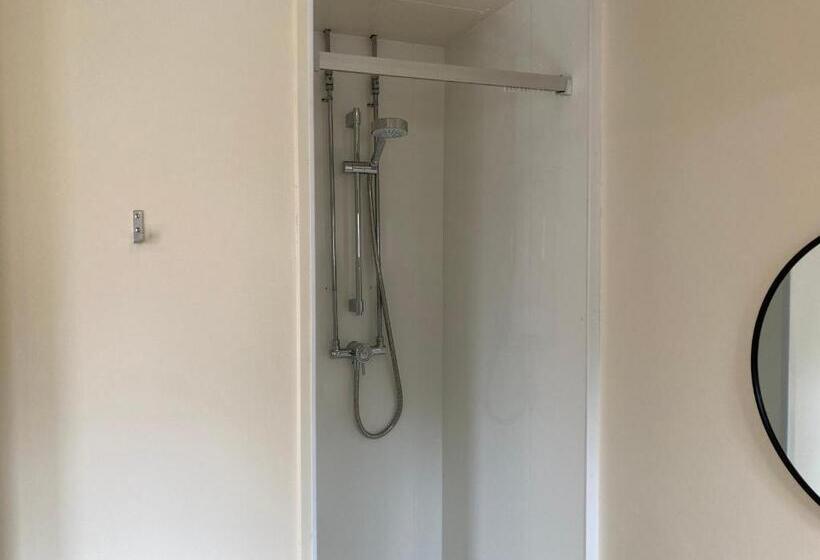 스탠다드 트리플 룸, Linlithgow Hostel