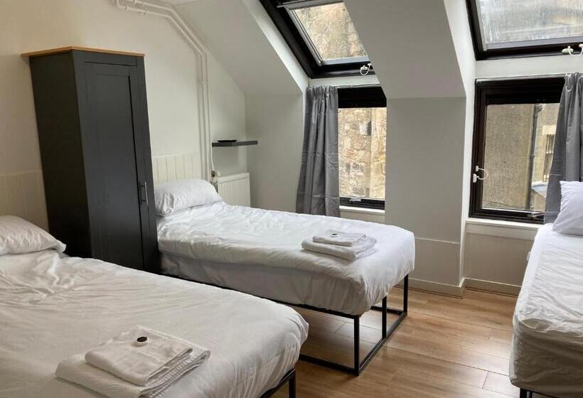 스탠다드 트리플 룸, Linlithgow Hostel