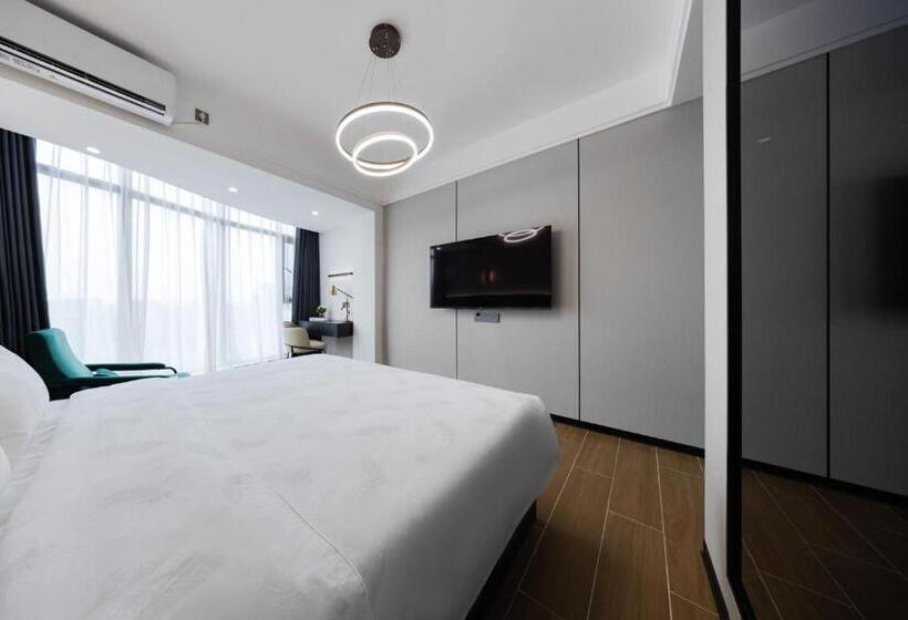 キングサイズベッドのデラックスルーム, Yoomanjoo Hotel Guangzhou Taikoo Hui Zhengjia Square Branch