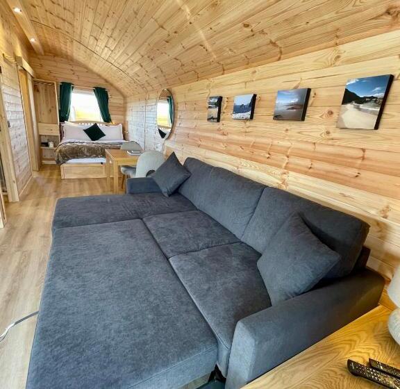 Escritório Superior, Seapods   Isle Of Lewis   An Unforgettable Stay On The Edge Of The Atlantic Ocean With Sea Views