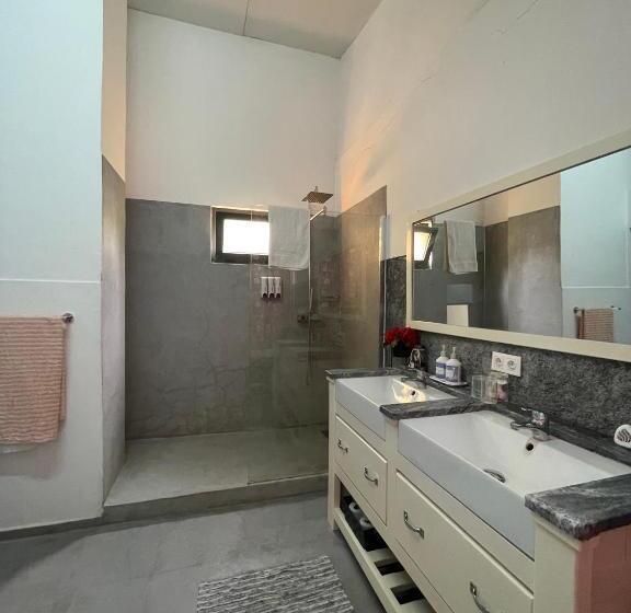 اتاق استاندارد, Syd S City Center Bed And Breakfast