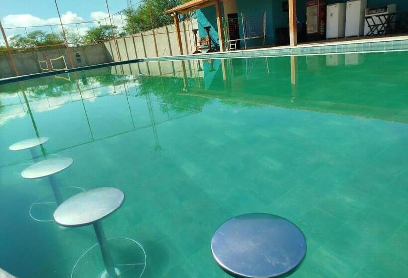 디럭스 룸 킹사이즈 침대, Ferreira Apart