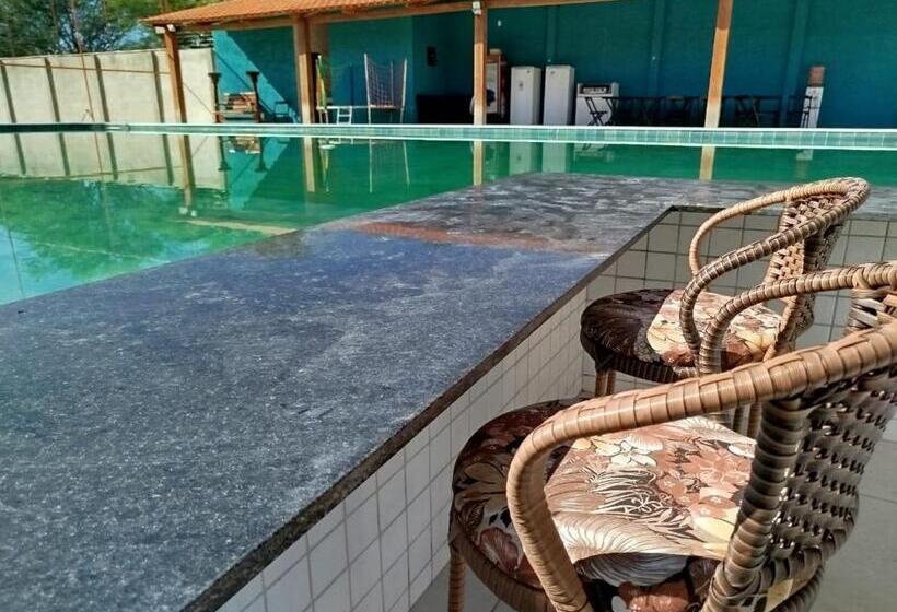 디럭스 룸 킹사이즈 침대, Ferreira Apart