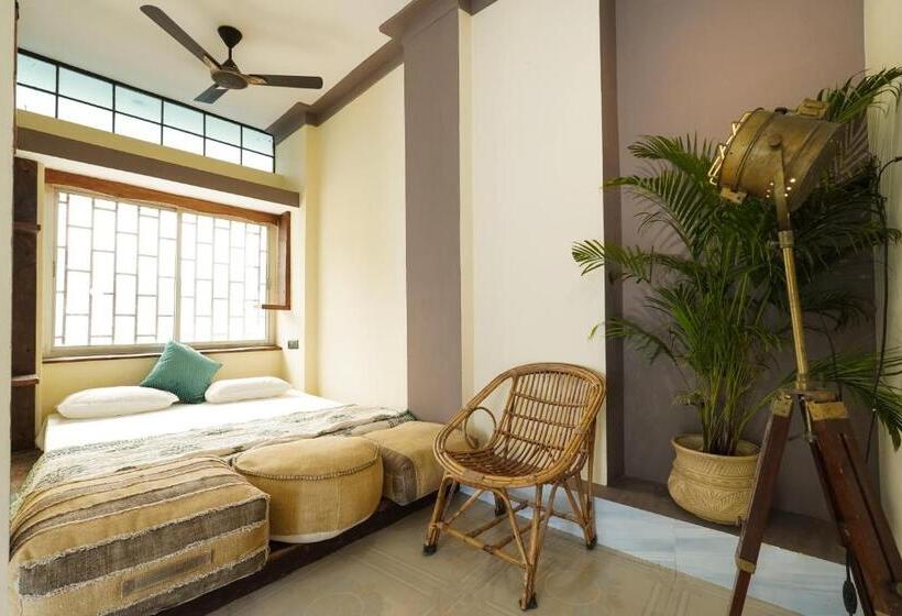 חדר סטנדרט לארבעה, Aavya Wellness Retreat Center