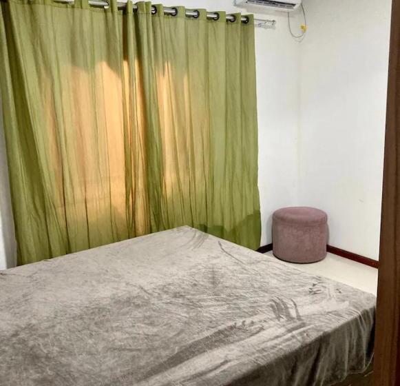 شقة غرفة واحدة, Cores De Boipeba