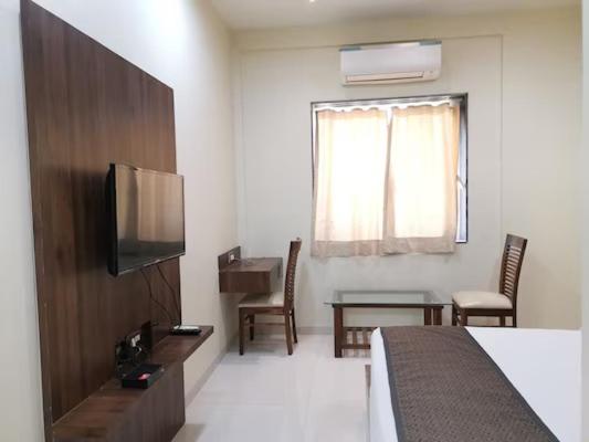 Номер Superior Кровать Кинг, Harshali Residency, Khopoli, Near Imagica