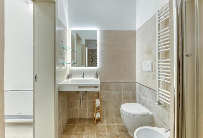 חדר סטנדרט עם מרפסת, Il Cielo In Una Stanza B&b