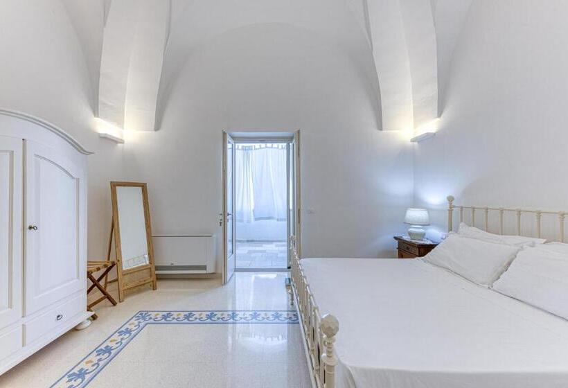 חדר סטנדרט לשלושה עם טרסה, Il Cielo In Una Stanza B&b