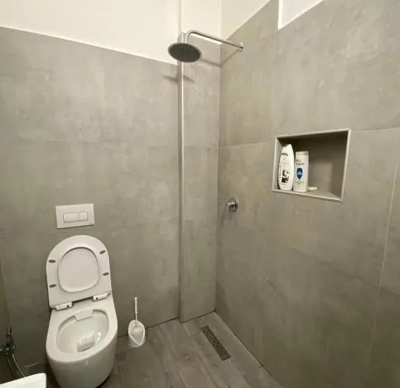 اتاق استاندارد با بالکن, B&b Rental Arli Eris