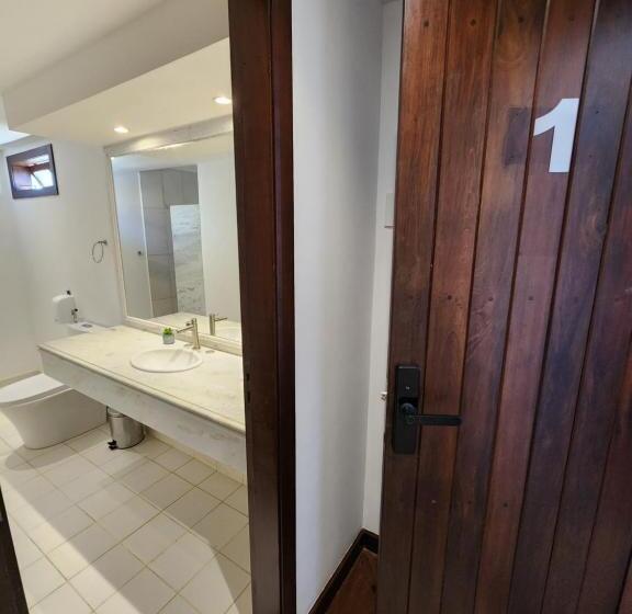 غرفة قياسية مطلّة علي البحر مزوَّدة بشُرفة, Pousada Dreamland Buzios