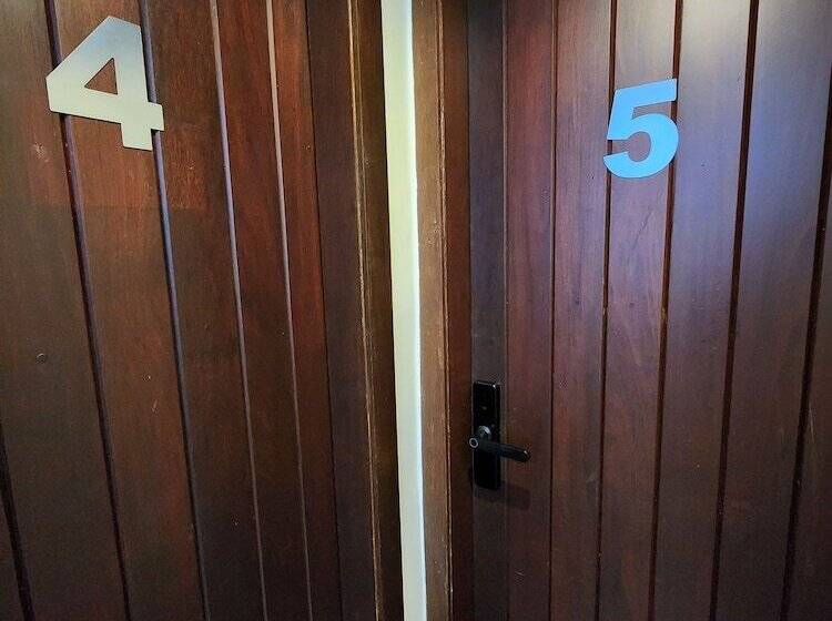 غرفة قياسية رباعية مطلة على البحر, Pousada Dreamland Buzios