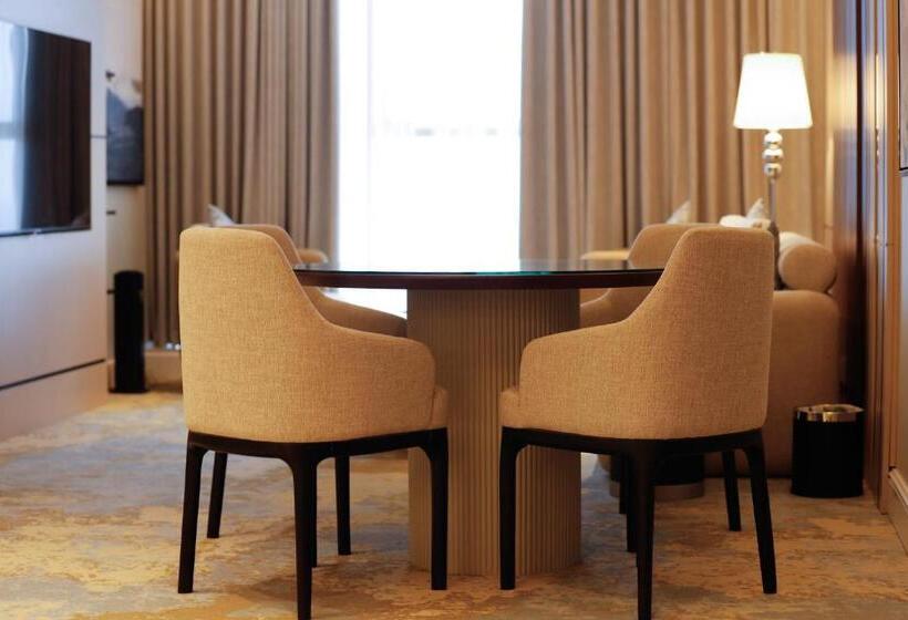 프레지덴셜 스위트, Shada Sea