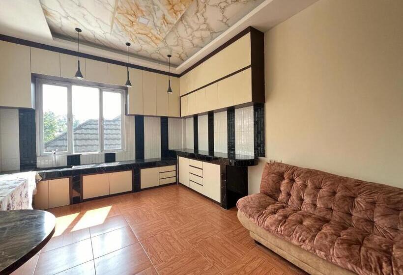 ویلای 1 خوابه, Villa Zahira & House 2