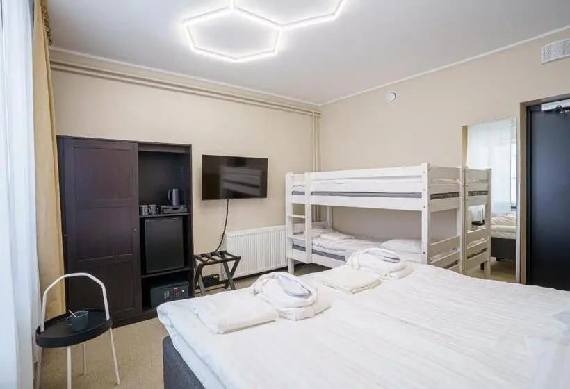 デラックスの4人部屋, Sawohostel