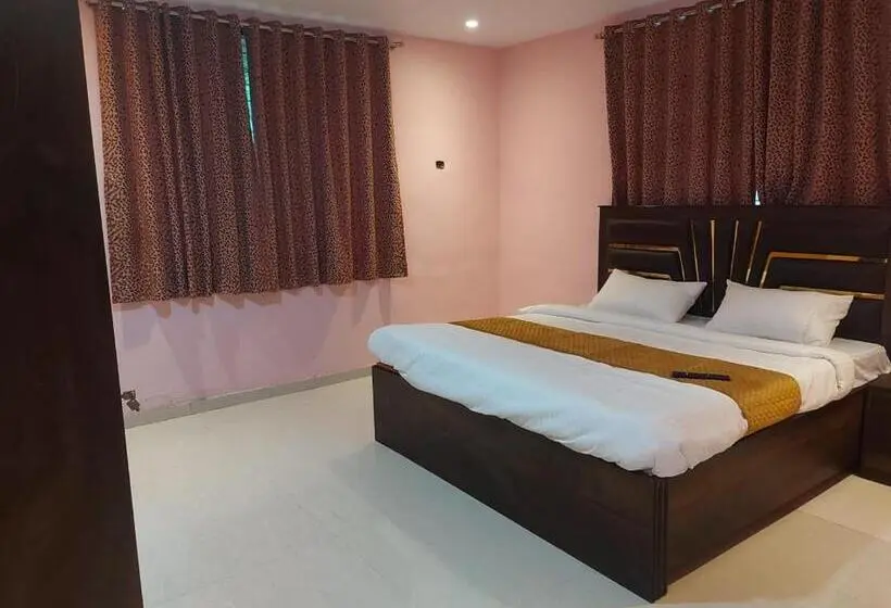 デラックスルーム, The Village Resorts